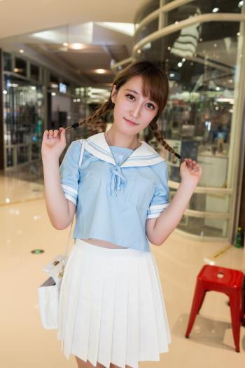 性感模特文雪cosplay偶像歌手阿狸黑丝诱惑第2张