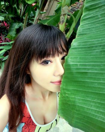 90后小美女小清新可爱俏皮诱人表情诱惑你的眼球第2张