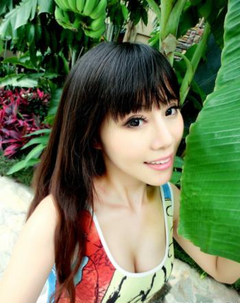 90后小美女小清新可爱俏皮诱人表情诱惑你的眼球第4张