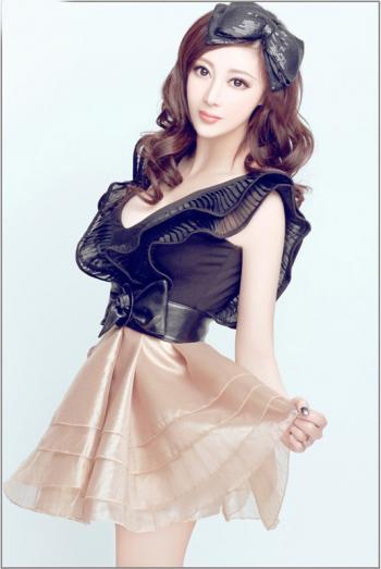 红唇卷发美女新新Xin黑丝写真图 第二辑第2张