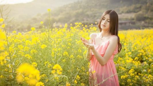 高清韩国美女闵孝琳性感朦胧炫彩写真图片第6张