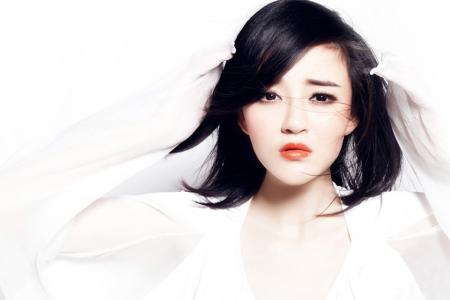 中国湖南衡阳女演员刘雨欣超性感火辣诱惑写真第2张