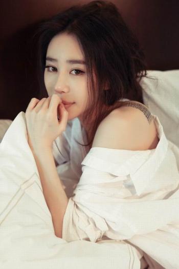 姜欣雨图片 _ 第(1)张