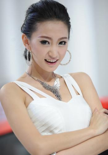 2013上海车展美女车模  车模集合写真第2张