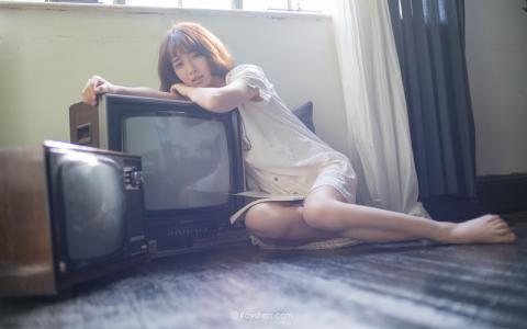 可愛性感的郭芸萌 自拍卖萌第3张
