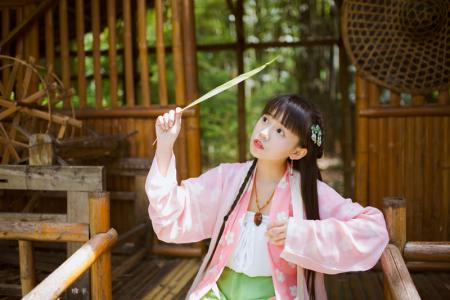 双胞胎美女图片 _ 第(9)张