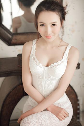 性感漂亮tvb长腿美女嫩模娇艳妩媚丰臀撩人写真图片第3张