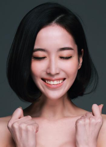 吕瑶调皮可爱表情   各种表情大全第3张