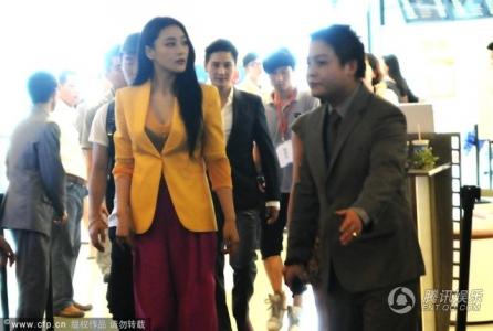 张馨予侠骨柔情古风写真图片第0张