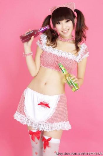 美女张颖图片 _ 第(1)张