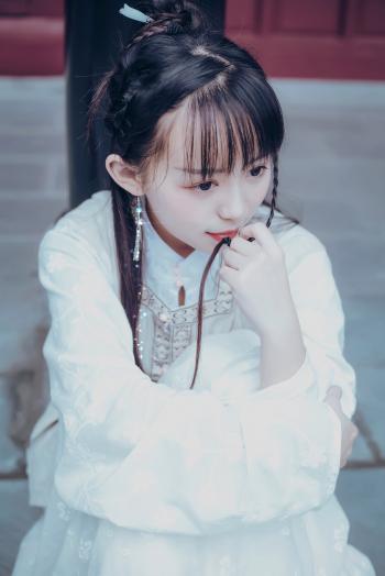 童颜美女图片 _ 第(8)张