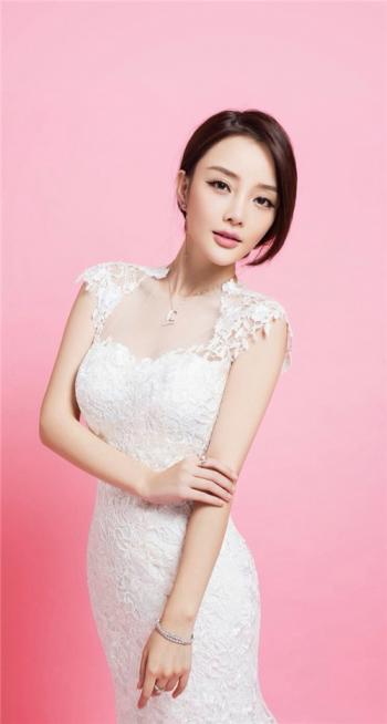 李小璐绝美靓丽写真惹火撩人第5张