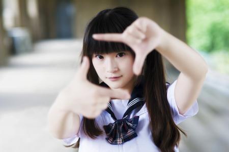 中国大陆内蒙古女演员韩一菲裸妆照诱惑迷人第2张