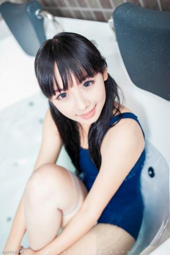 有沟必火的卖萌女 自拍无敌第3张