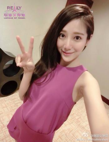 养眼美女图片 _ 第(7)张