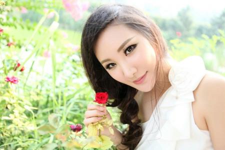 甜美性感兔女郎妩媚写真第3张