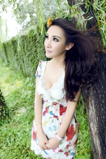 甜美性感兔女郎妩媚写真第5张