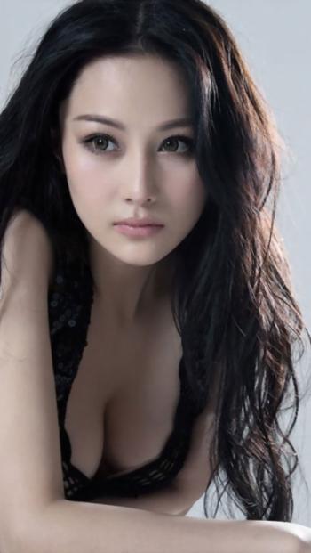 张馨予的乳 张馨予靓照第2张