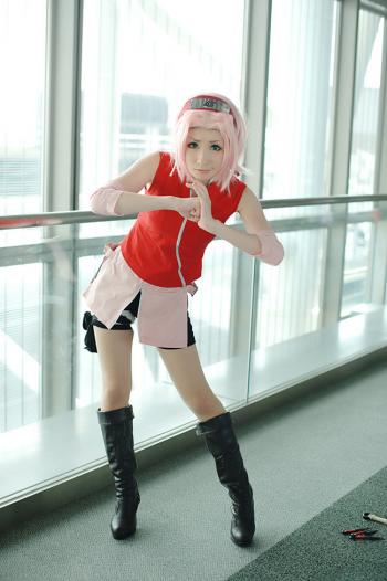 洛天依金丝雀可爱萝莉丝袜美腿Cosplay写真第3张