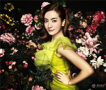中国内地湖南省邵阳女演员李晟夏日绚丽大片花朵写真明艳动人第2张