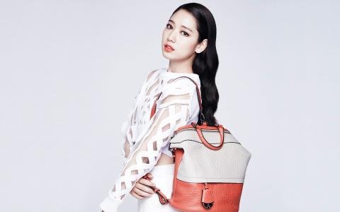 气质美女王丽坤清新素雅纯净至美艺术写真图片第4张