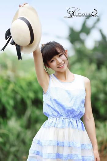 中国内地浙江省台州女演员足球宝贝潘霜霜运动秀极品妹子第0张