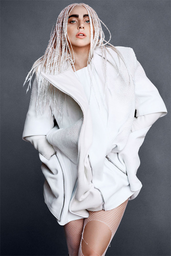 高清欧美美女LadyGaga抱狗登杂志封面时尚写真图片第0张