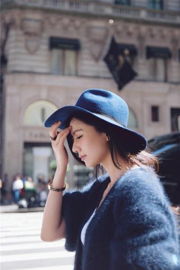 高清中国内地影视北京女演员高圆圆性感写真高清电脑壁纸第2张