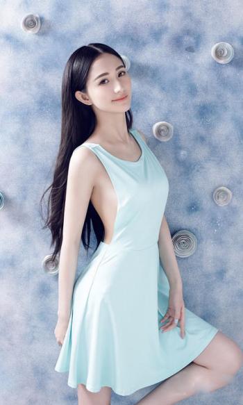 华语影视艺人,歌手、模特3D女星蓝燕性感写真小清新性感动人写真第0张