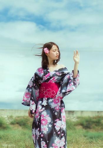 小清新养眼美女唯美和服小露香肩诱惑写真(二)第4张