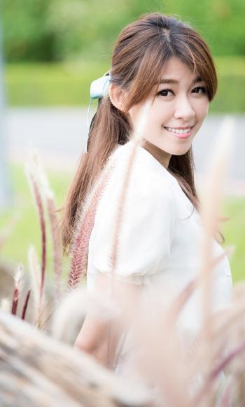 欧美性感美女田园小清新唯美写真(二)第0张