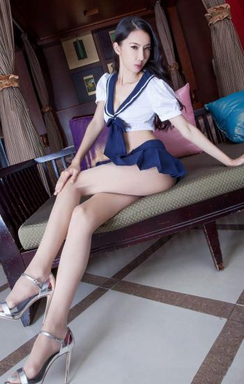 学生装美女图片 _ 第(7)张