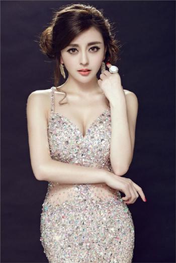 性感美女高兮妍抚媚诱惑迷人写真图片合集(二)第0张