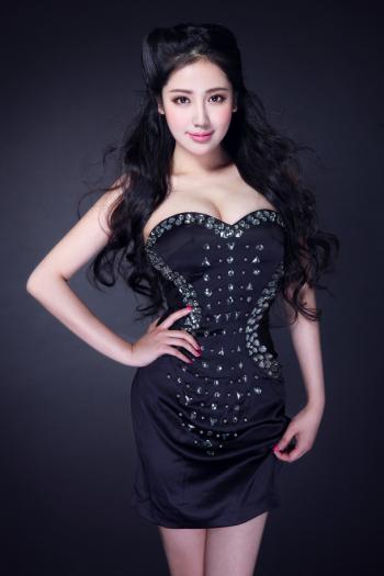 童颜美女图片 _ 第(3)张