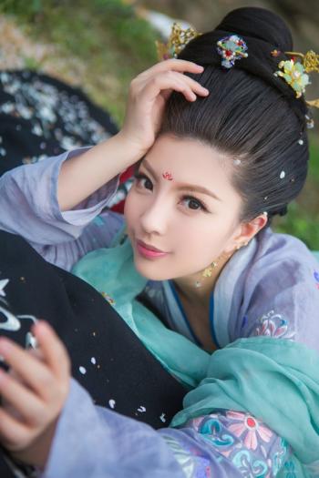 黑丝丝图片 _ 第(1)张