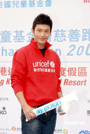 黄晓明图片 _ 第(16)张