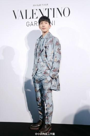 井柏然帅气写真图片 大胆露出腹肌尽显男人魅力第4张