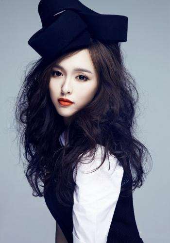 千娇百媚的美女大玩百变造型少女诱惑写真私房照（一）第3张