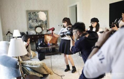 时尚女郎倪妮登VOGUE七月刊封面唯美图片第0张
