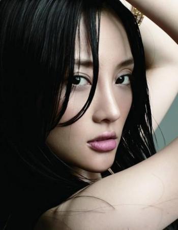 李小璐绝美靓丽写真惹火撩人第2张