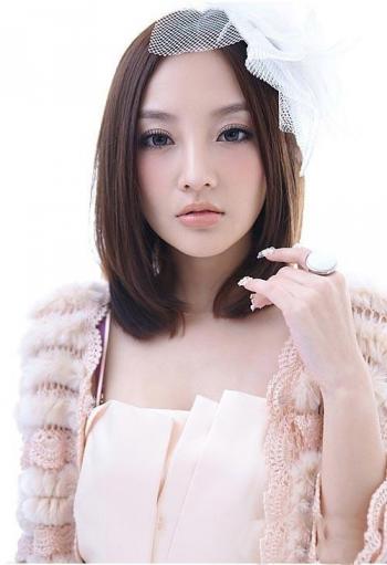 李小璐绝美靓丽写真惹火撩人第4张