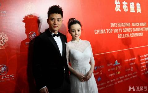 李小璐绝美靓丽写真惹火撩人第0张