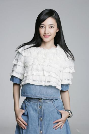 气质美女王丽坤清新素雅纯净至美艺术写真图片第4张