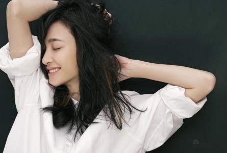 气质美女王丽坤清新素雅纯净至美艺术写真图片第6张