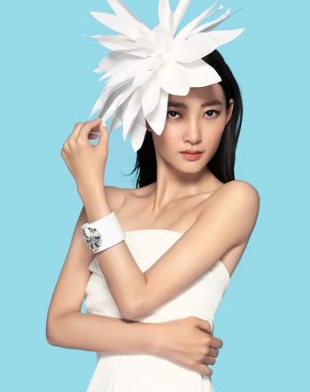 气质美女王丽坤清新素雅纯净至美艺术写真图片第3张