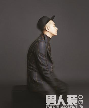 韩庚拍摄时尚大片展现熟男魅力第3张