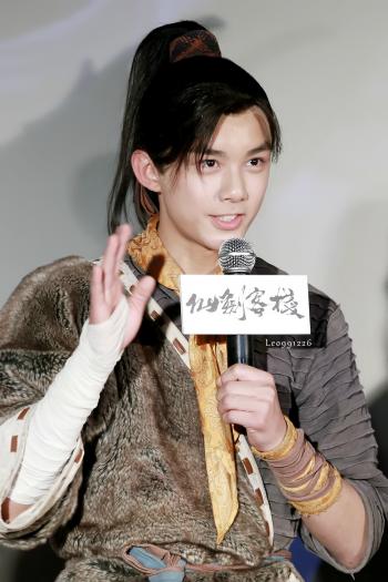 吴磊 <琅琊榜> 横店新闻发布会 吴磊饰演英俊护卫第5张
