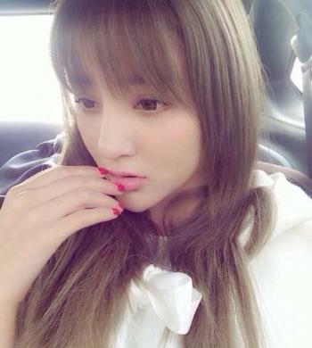 李小璐绝美靓丽写真惹火撩人第3张