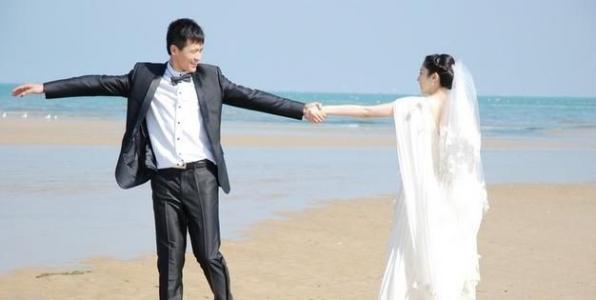 杜若溪冰雪女神完美婚纱女神露性感写真第2张