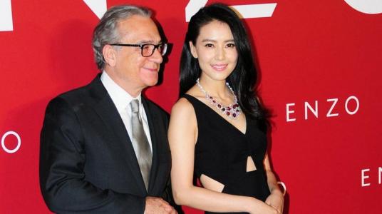 最美女神人妻高圆圆那些绝美高清时尚性感艺术写真图片合集第0张